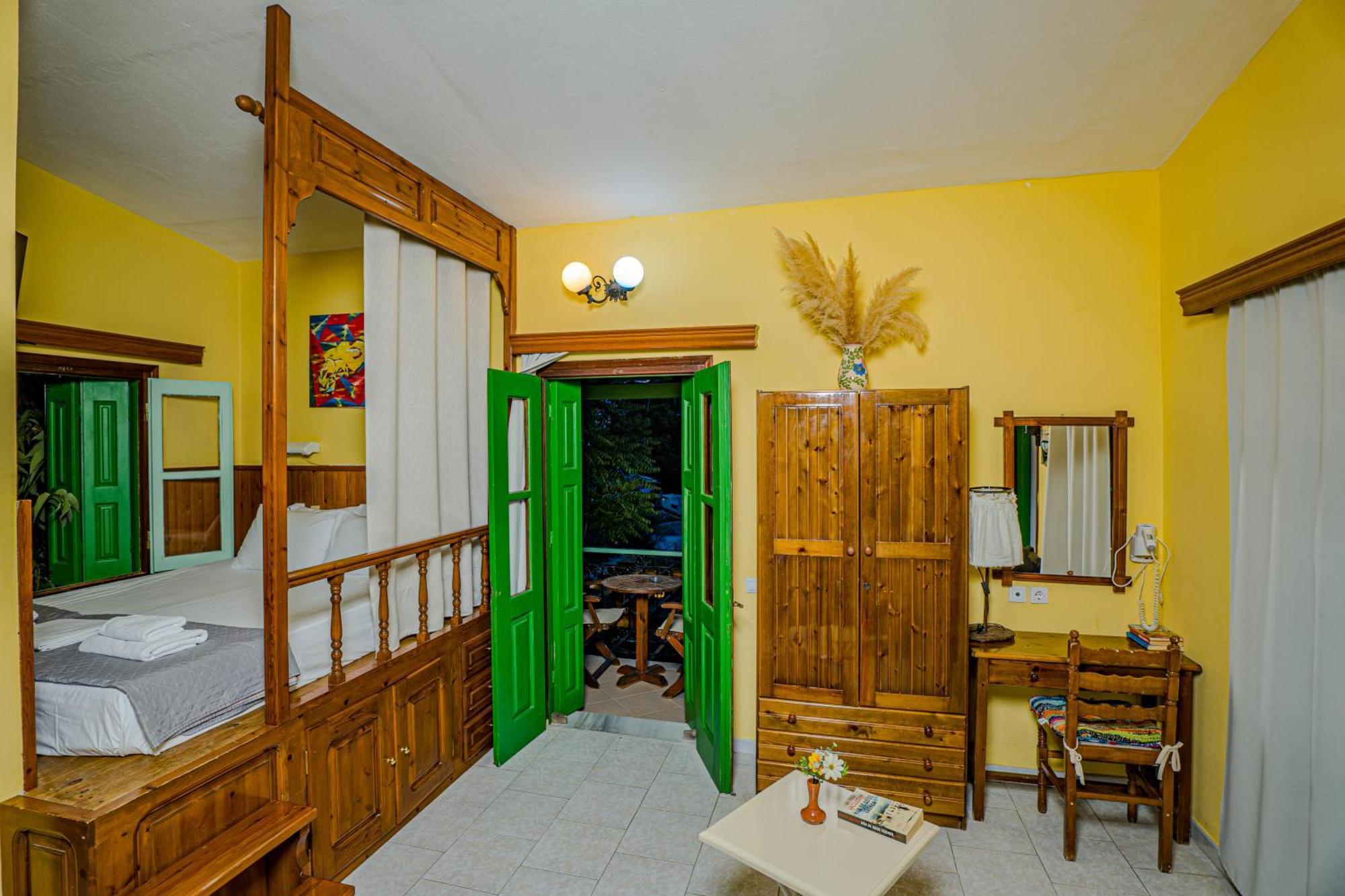 Symi Garden Studios Екстериор снимка
