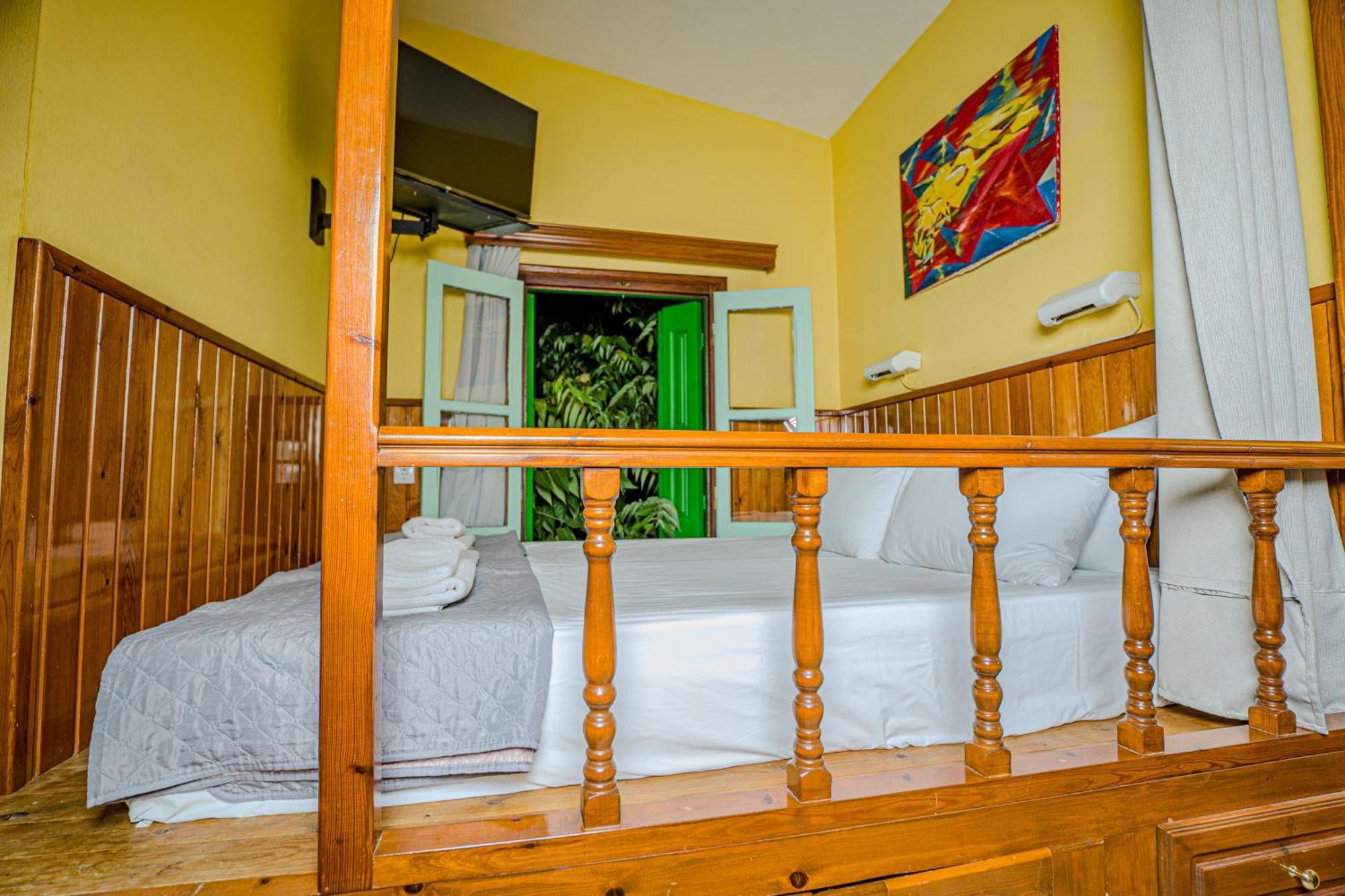 Symi Garden Studios Екстериор снимка